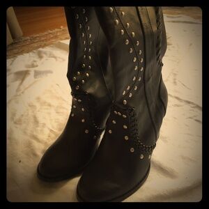 ❄️Never worn unique boots❄️